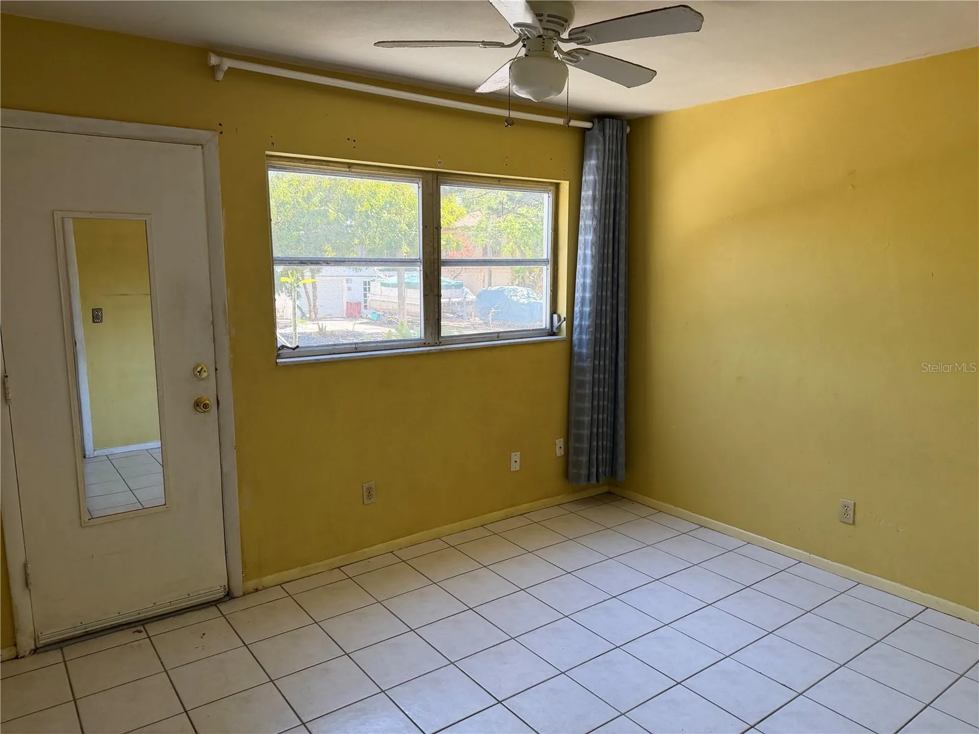 1221 Drew Street Clearwater FL 33755