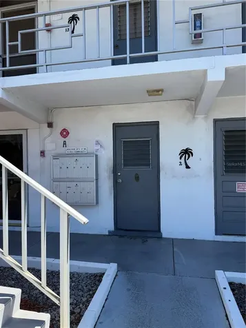 1221 Drew Street Clearwater FL 33755