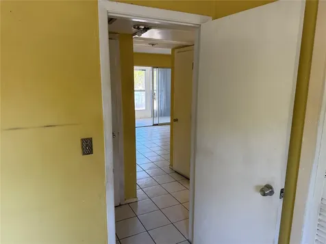 1221 Drew Street Clearwater FL 33755