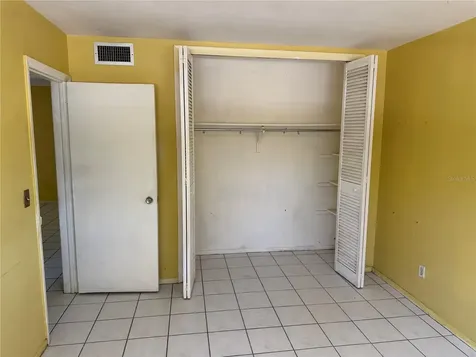1221 Drew Street Clearwater FL 33755