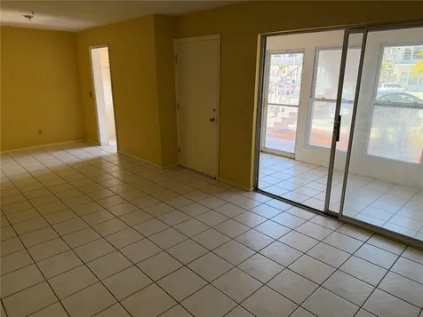 1221 Drew Street Clearwater FL 33755
