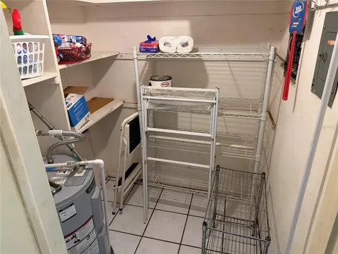 1221 Drew Street Clearwater FL 33755