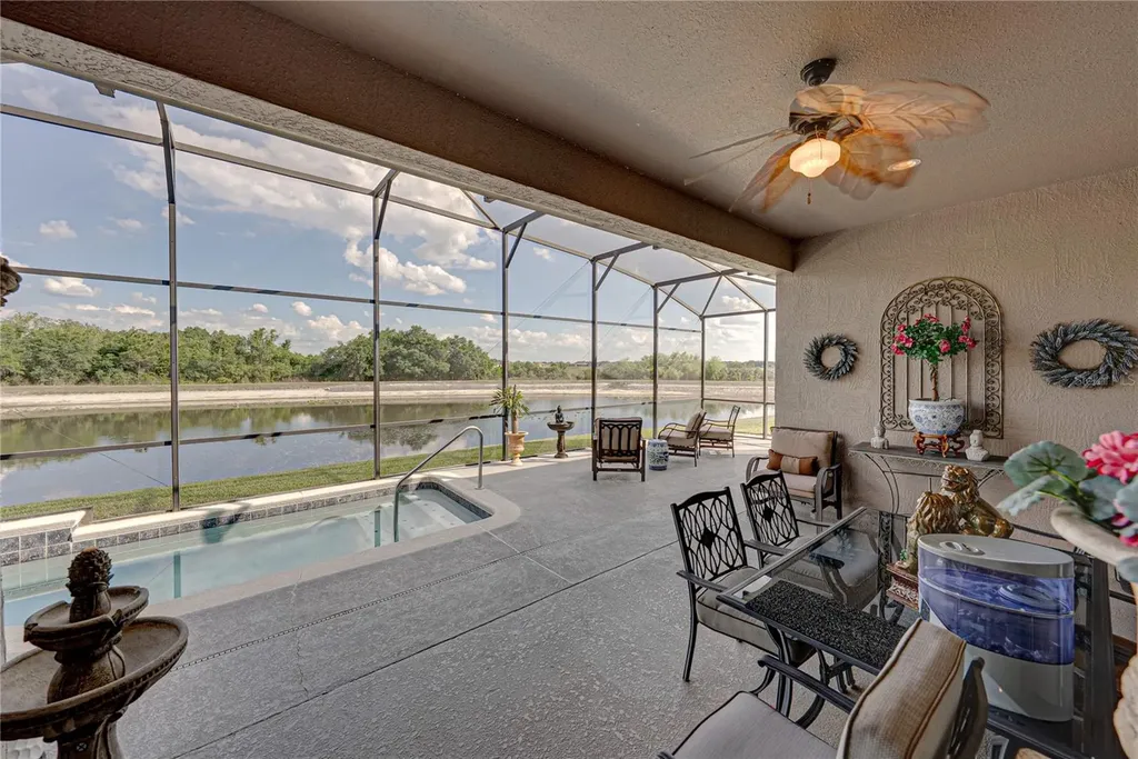 5365 Hogan Lane Winter Haven FL 33884