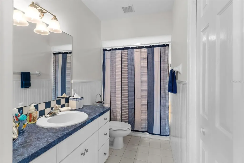11445 9th Street E Treasure Island FL 33706
