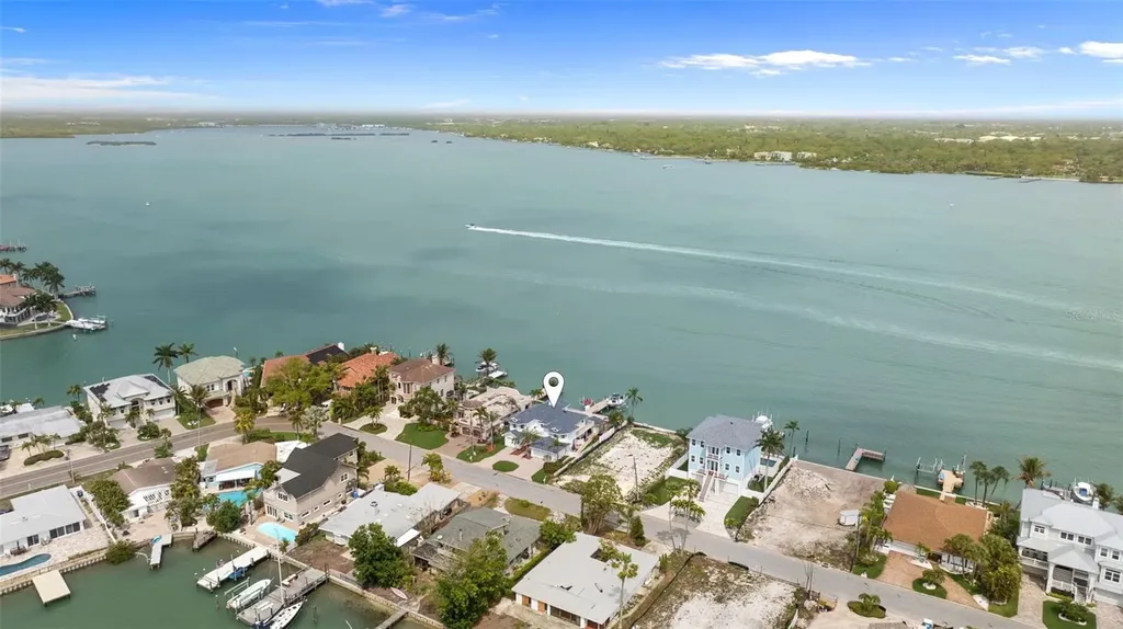 11445 9th Street E Treasure Island FL 33706