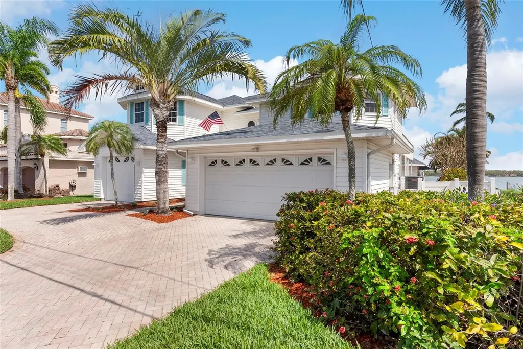 11445 9th Street E Treasure Island FL 33706
