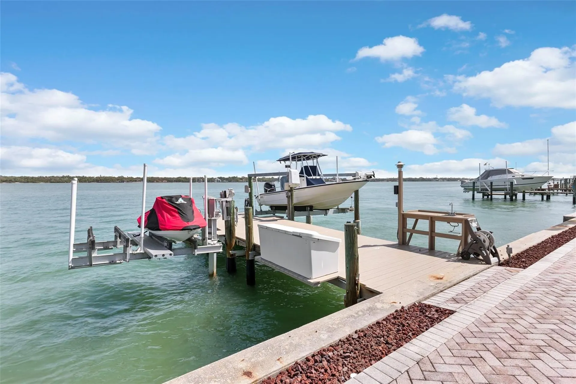 11445 9th Street E Treasure Island FL 33706