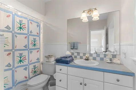 11445 9th Street E Treasure Island FL 33706