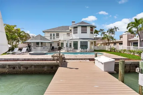 11445 9th Street E Treasure Island FL 33706