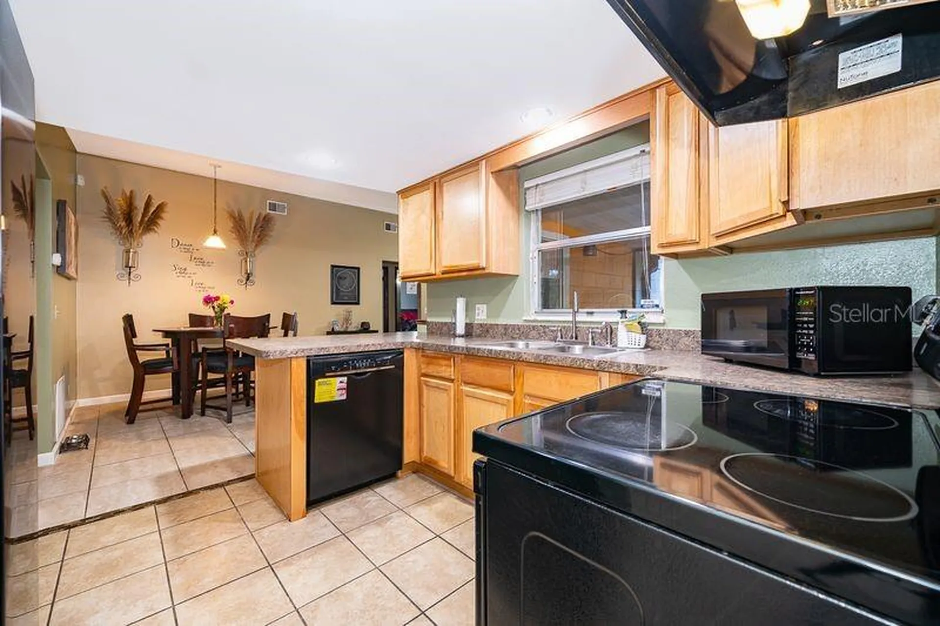 612 Riverwoods Circle Orlando FL 32825
