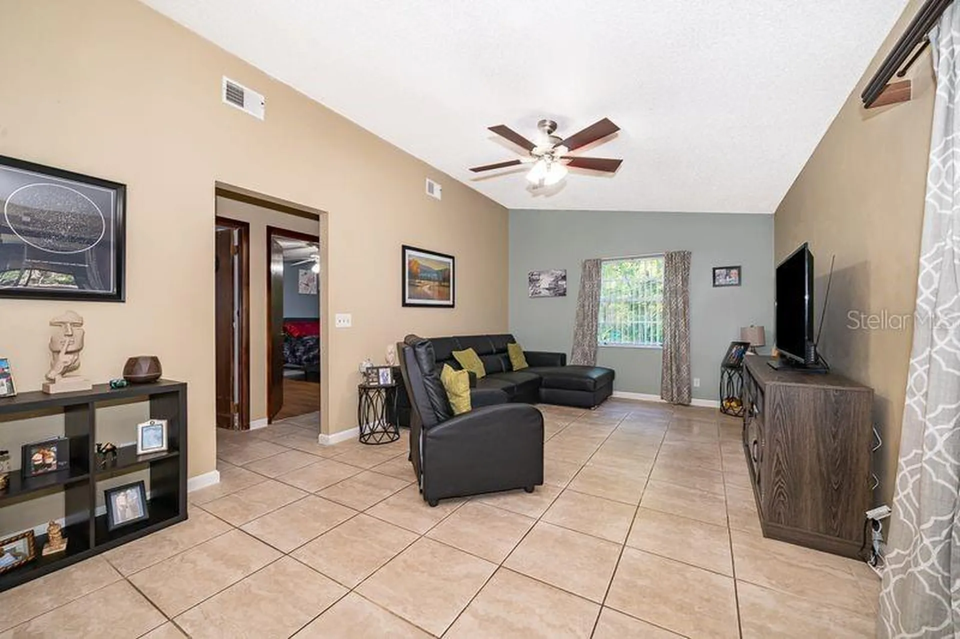 612 Riverwoods Circle Orlando FL 32825