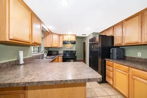 612 Riverwoods Circle Orlando FL 32825