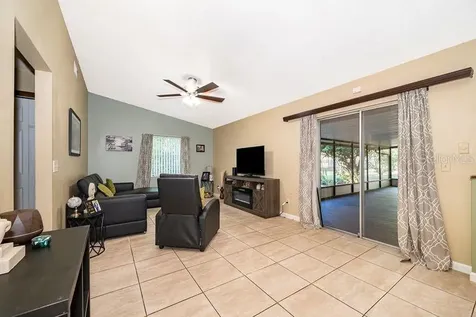 612 Riverwoods Circle Orlando FL 32825
