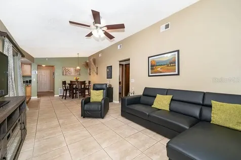 612 Riverwoods Circle Orlando FL 32825