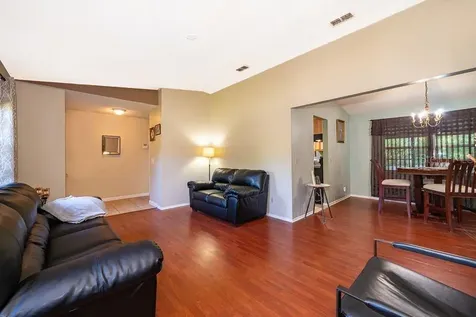 612 Riverwoods Circle Orlando FL 32825