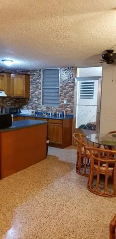 4-14 Bloque 4k-10 Alturas De Monte Brisas Fajardo PR 00738