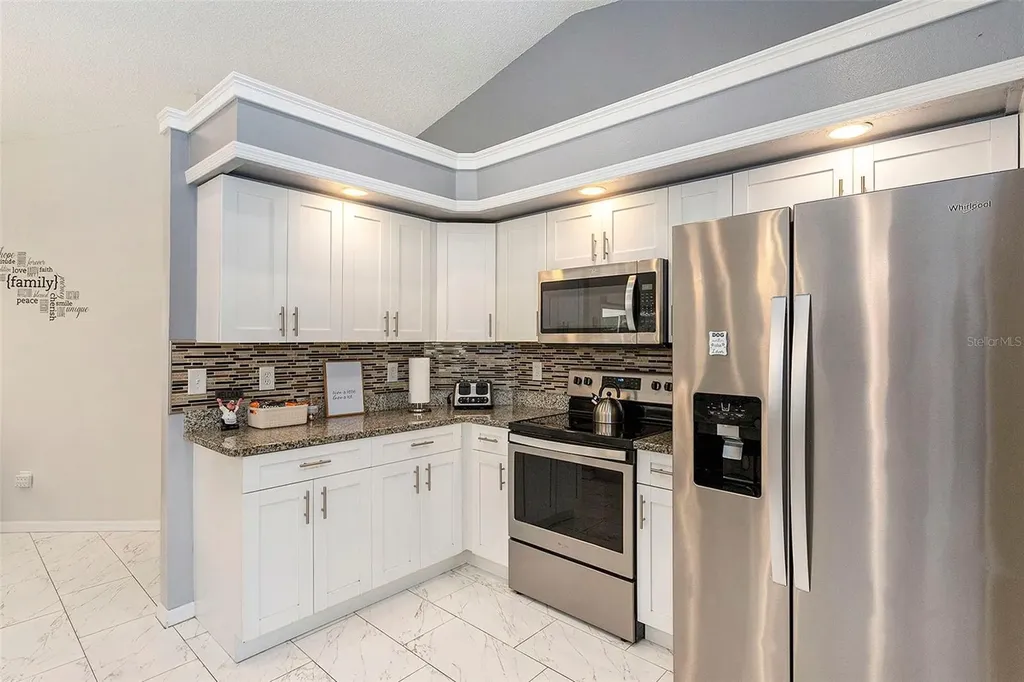 9105 S Zanmar Drive Floral City FL 34436
