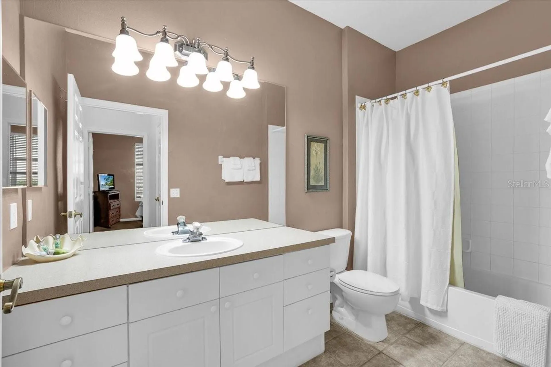 2307 Silver Palm Drive Kissimmee FL 34747