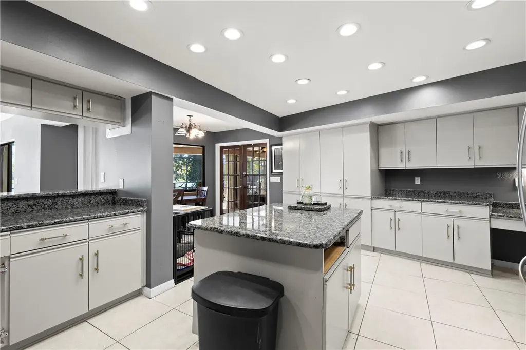 14947 Lake Forest Drive Lutz FL 33559