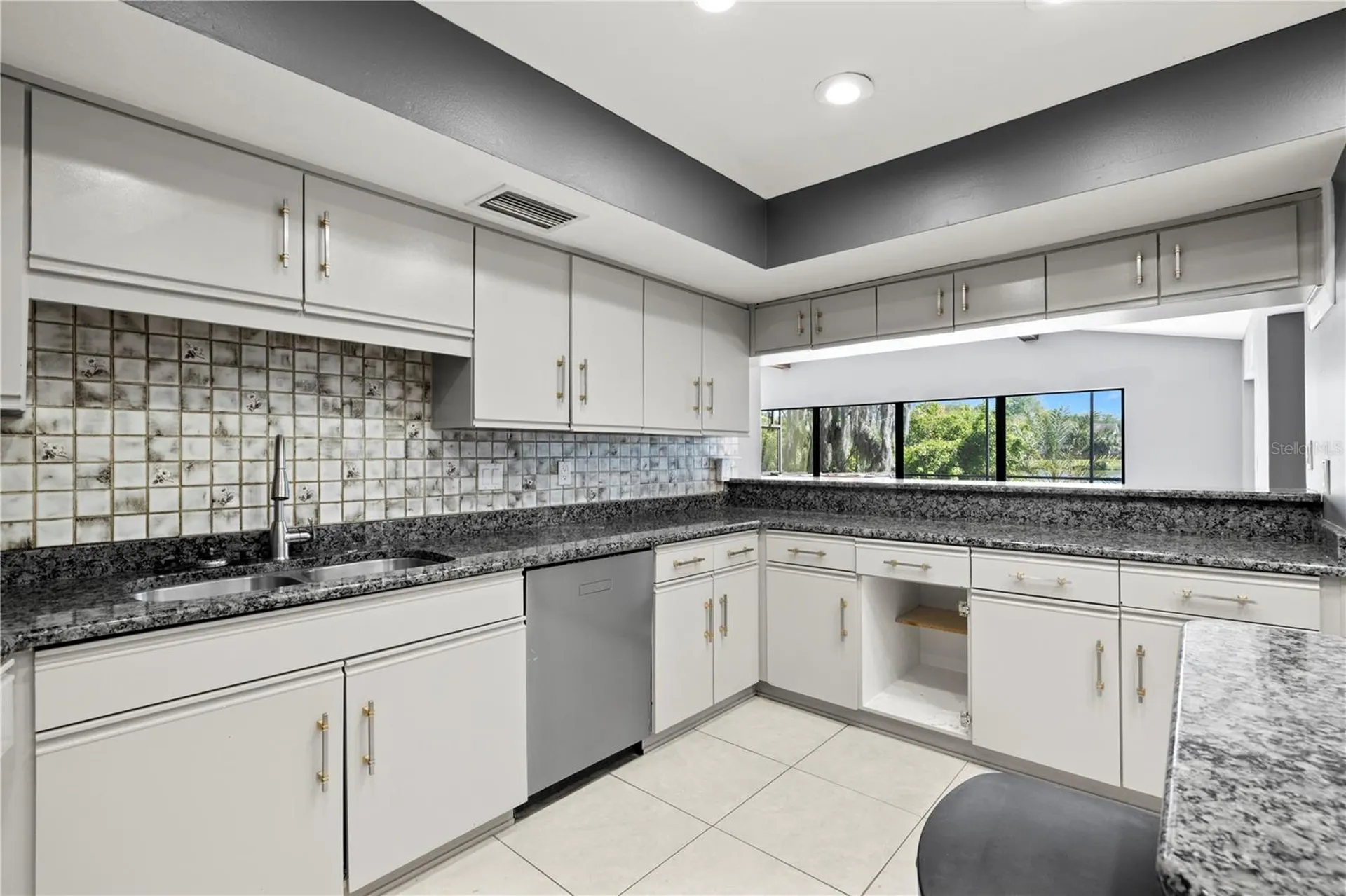 14947 Lake Forest Drive Lutz FL 33559