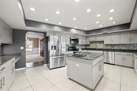 14947 Lake Forest Drive Lutz FL 33559