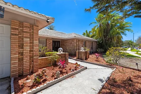 14947 Lake Forest Drive Lutz FL 33559