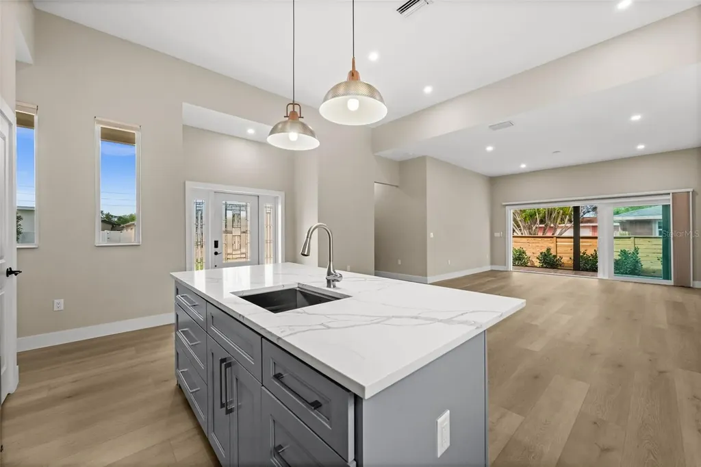 2311 Sandrala Drive Sarasota FL 34231