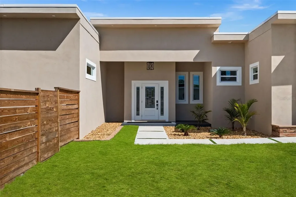 2311 Sandrala Drive Sarasota FL 34231