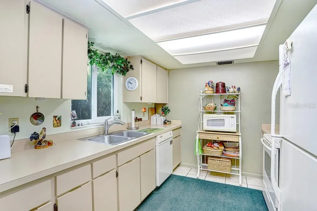 14931 Old Pointe Road Tampa FL 33613