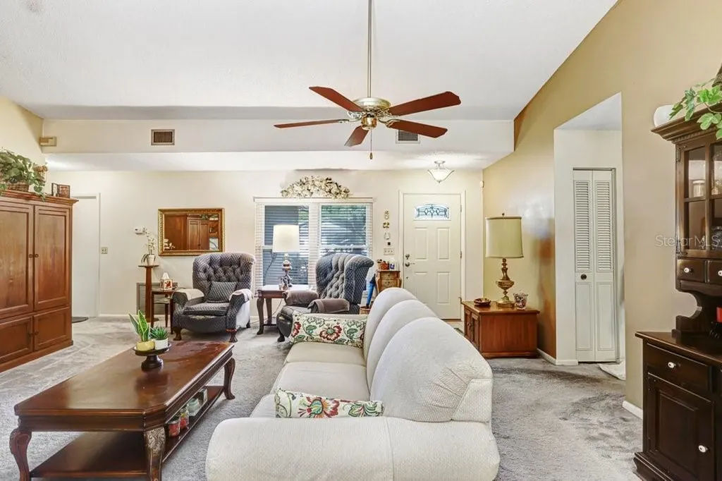 14931 Old Pointe Road Tampa FL 33613