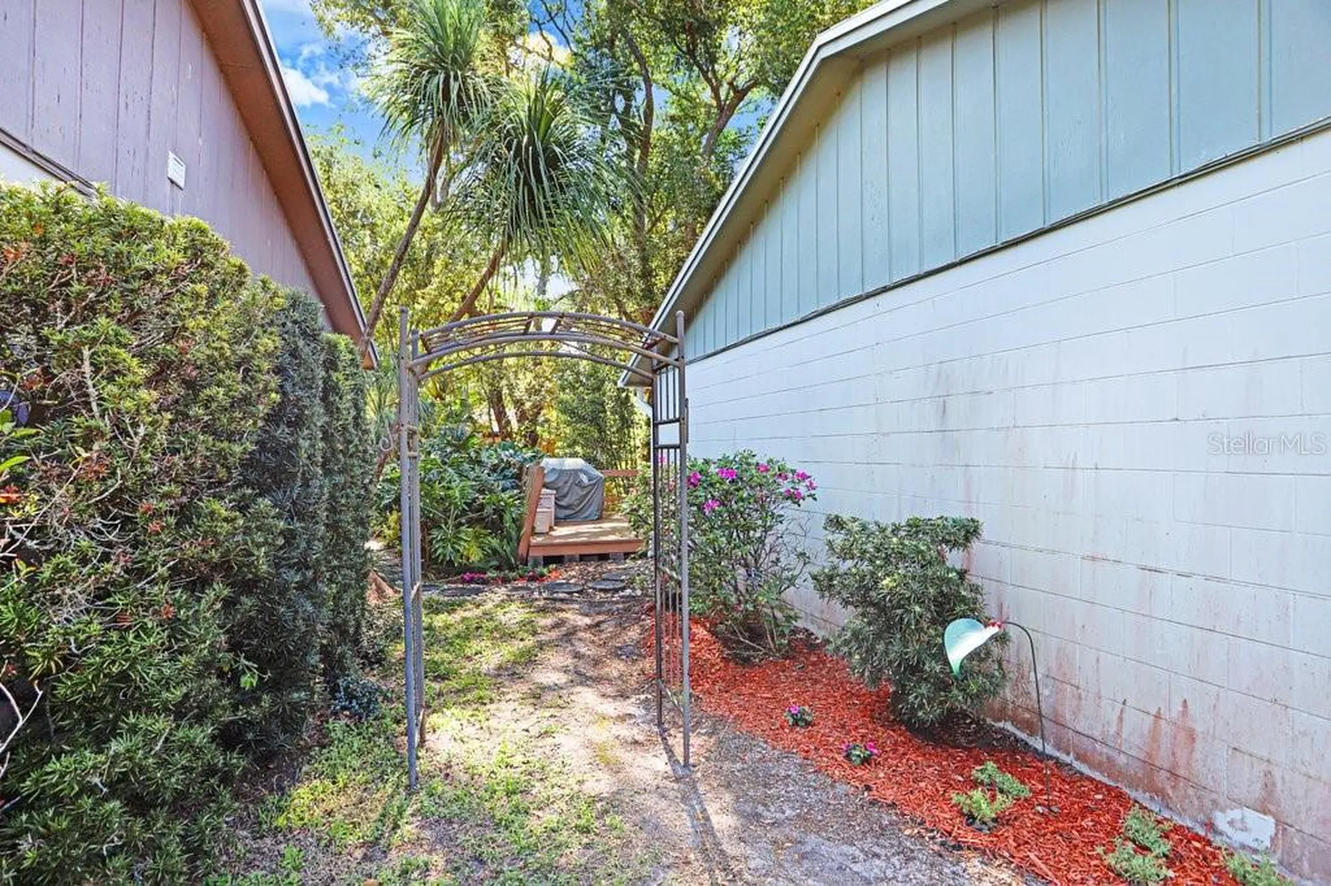 14931 Old Pointe Road Tampa FL 33613