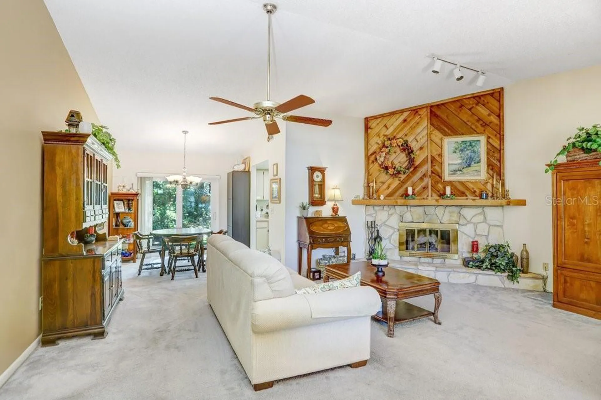 14931 Old Pointe Road Tampa FL 33613