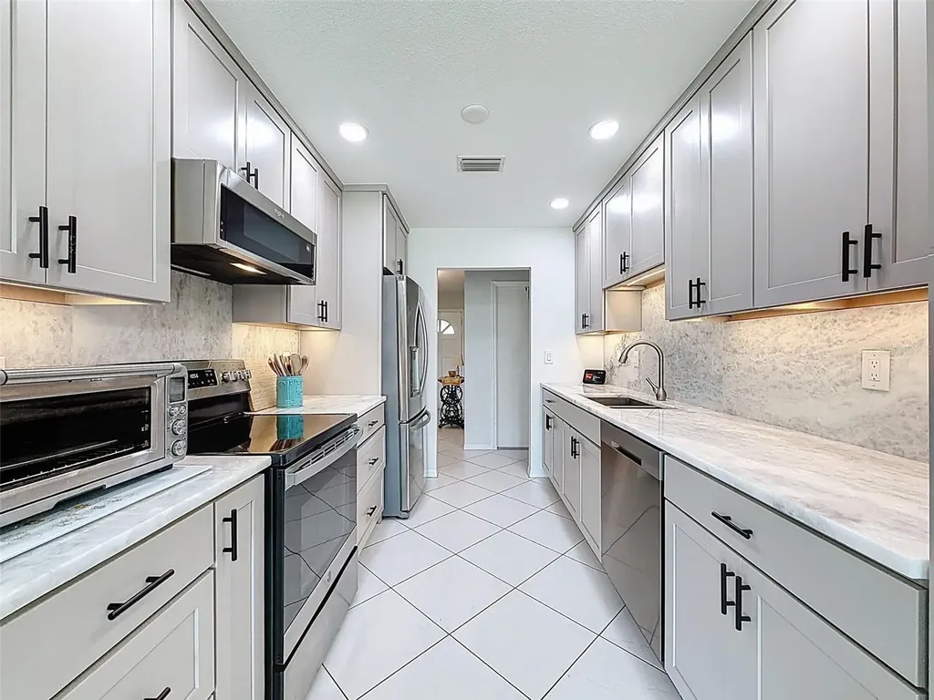 2629 Lancaster Drive Sun City Center FL 33573