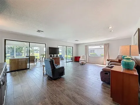 2629 Lancaster Drive Sun City Center FL 33573