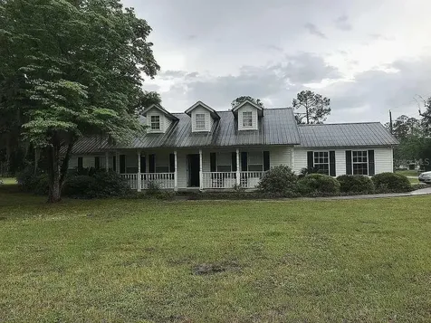 363 SW Monroe Avenue Mayo FL 32066
