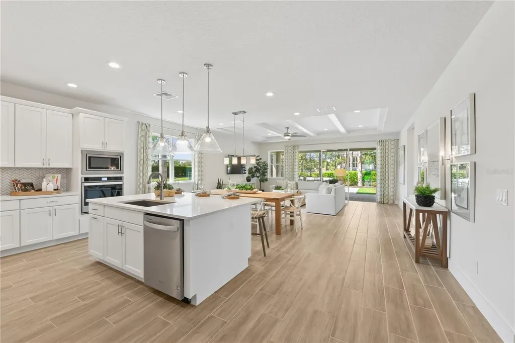 2418 Park Ridge Street Apopka FL 32712