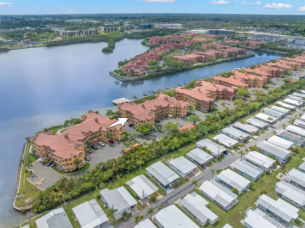 2765 Via Cipriani Clearwater FL 33764