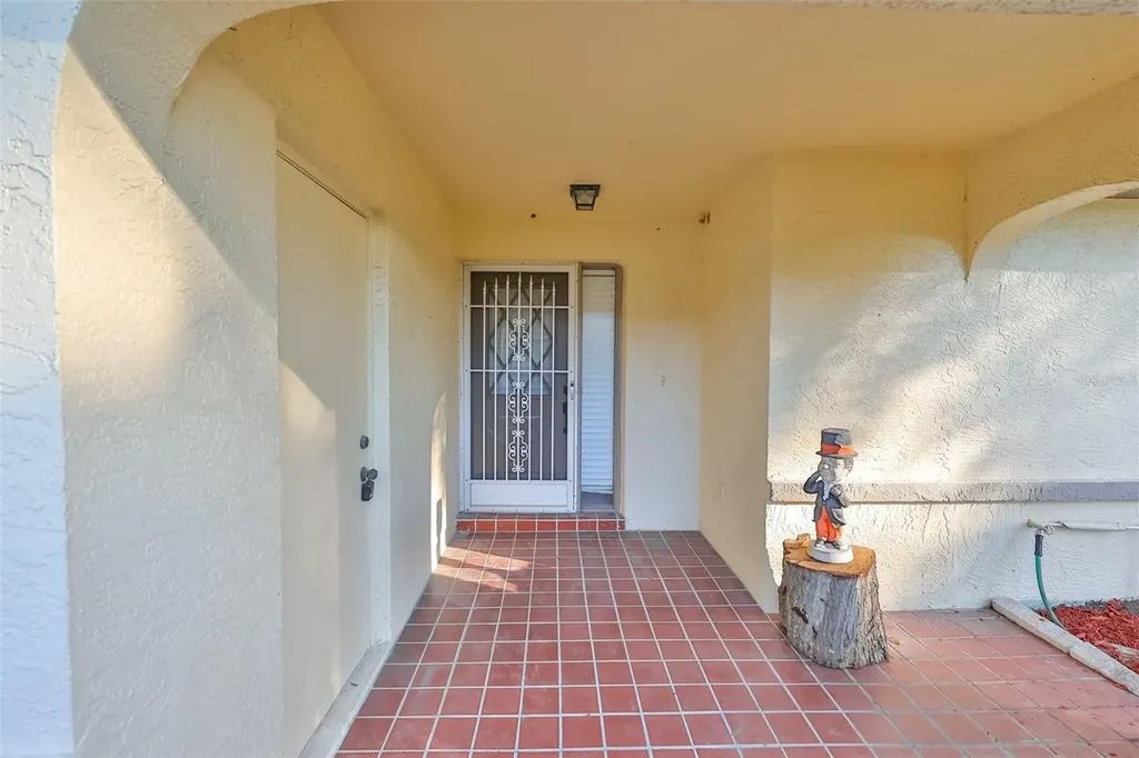 2321 Lancaster Drive Sun City Center FL 33573