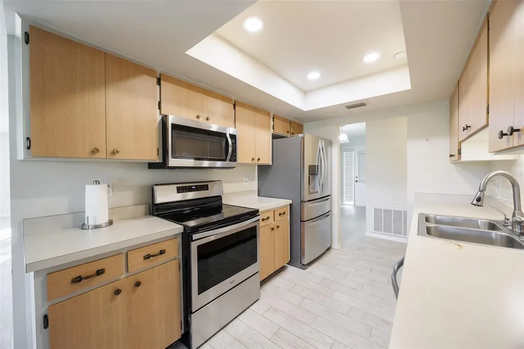 2321 Lancaster Drive Sun City Center FL 33573