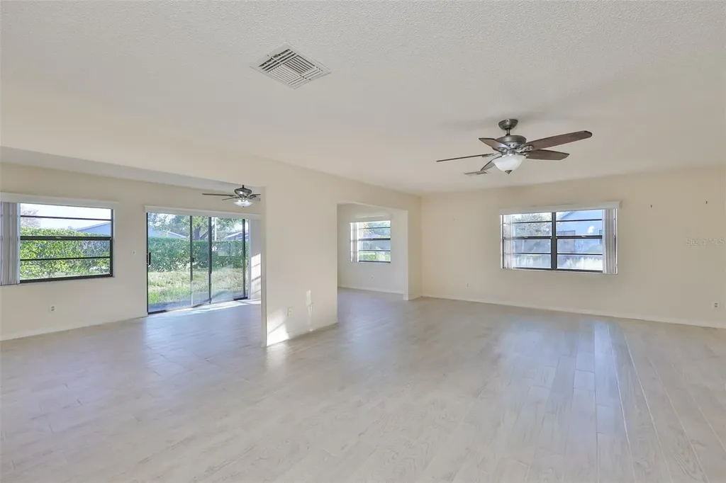 2321 Lancaster Drive Sun City Center FL 33573