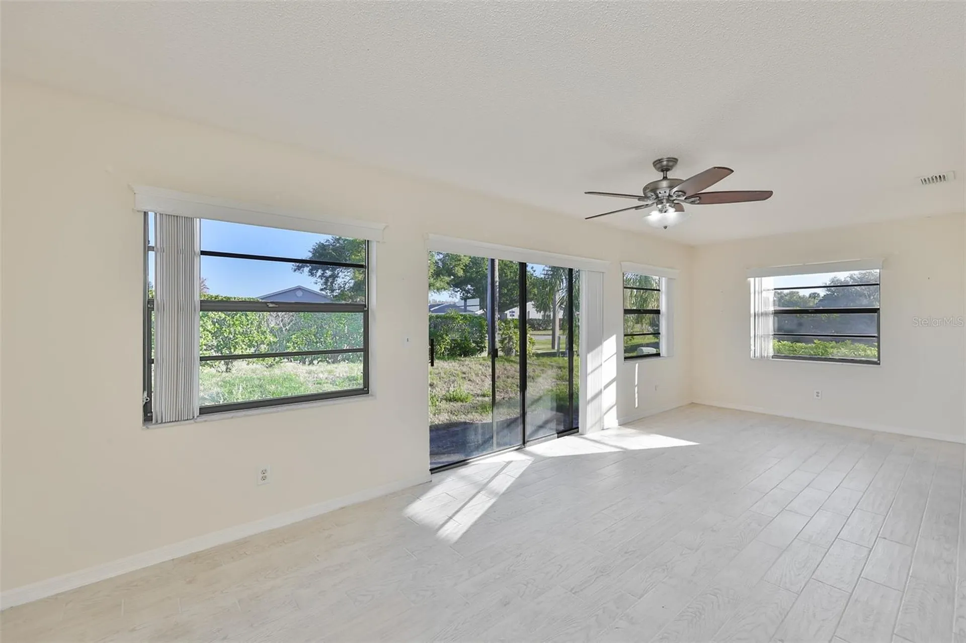 2321 Lancaster Drive Sun City Center FL 33573