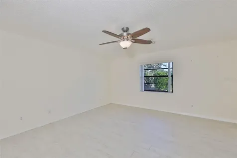 2321 Lancaster Drive Sun City Center FL 33573