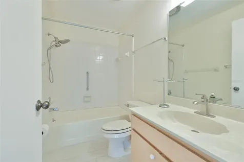 2321 Lancaster Drive Sun City Center FL 33573