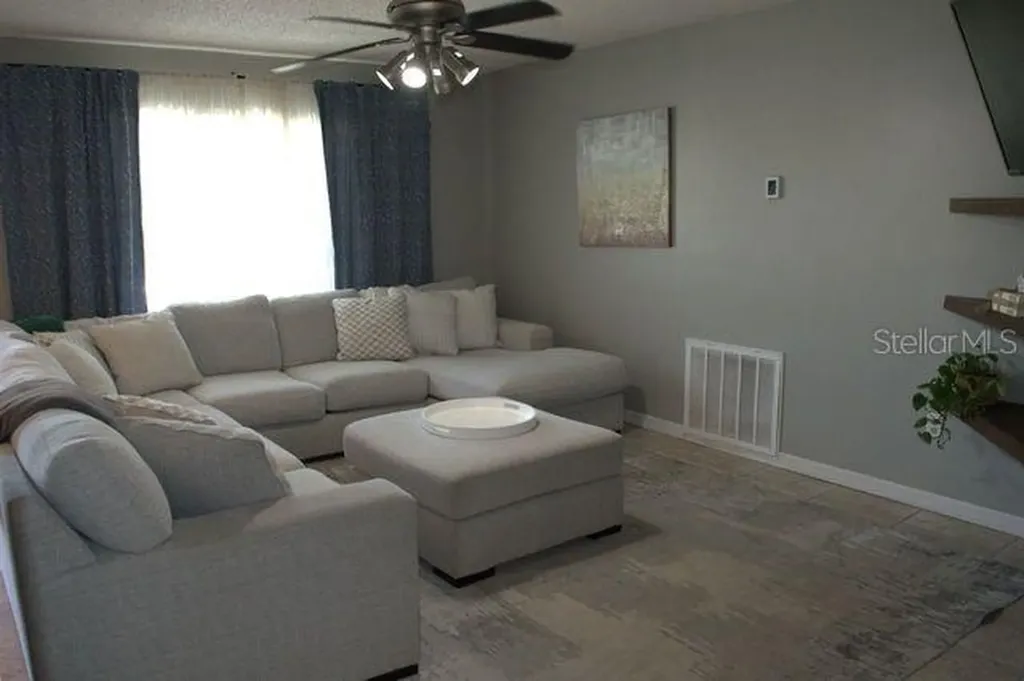 3486 Hawkin Drive Kissimmee FL 34746