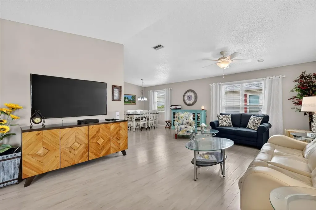 731 Cortez Avenue The Villages FL 32159