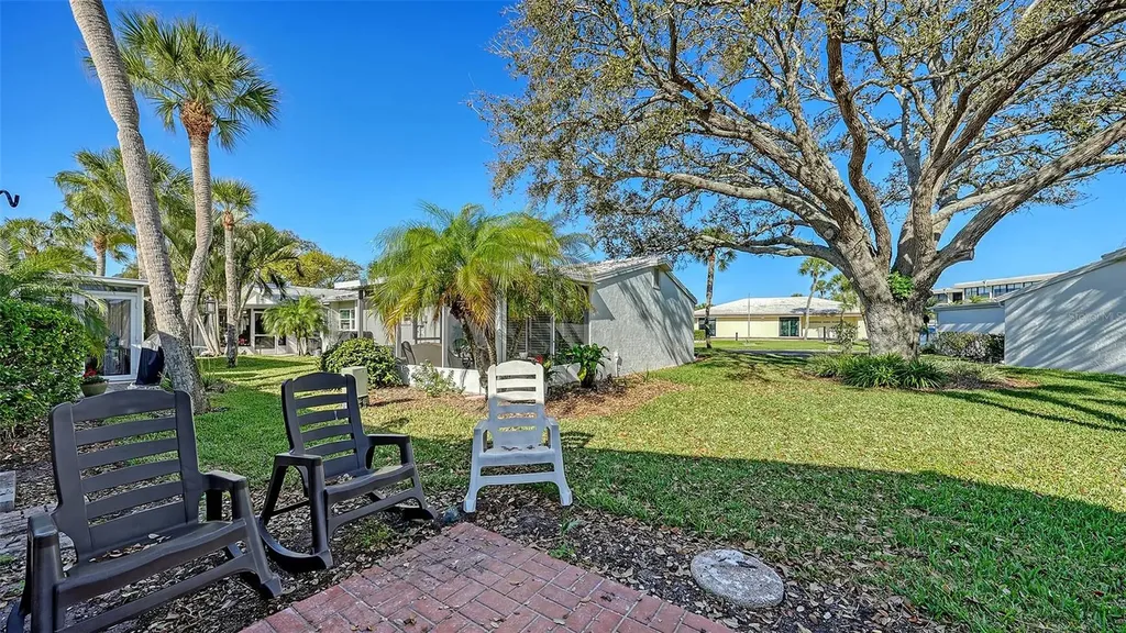 131 Whispering Sands Circle Sarasota FL 34242