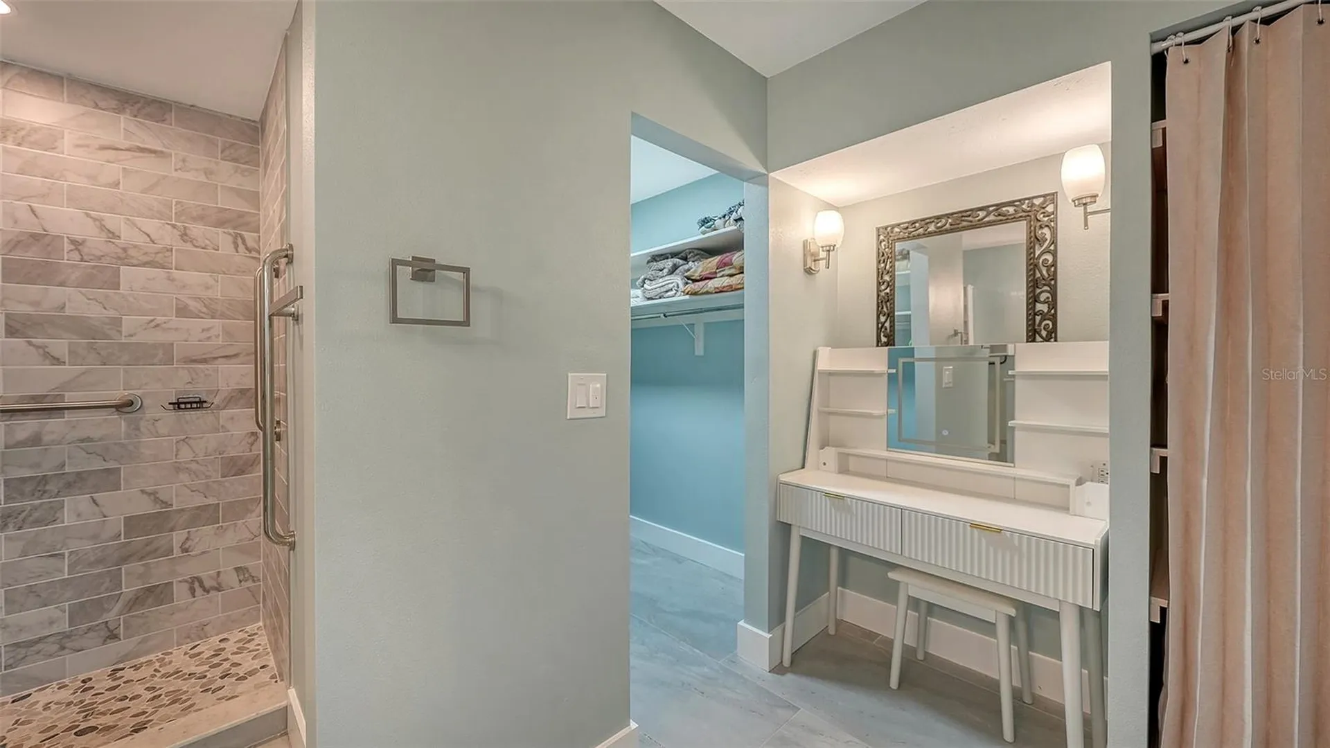 131 Whispering Sands Circle Sarasota FL 34242