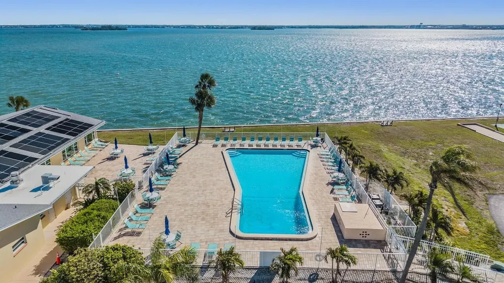 7 Dunoon Place Dunedin FL 34698