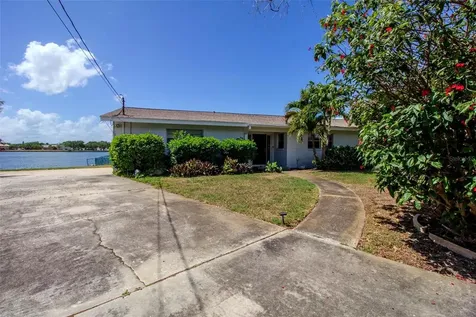 3900 14th Lane NE St Petersburg FL 33703