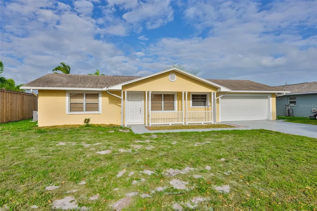 220 57th Street Court W Bradenton FL 34209
